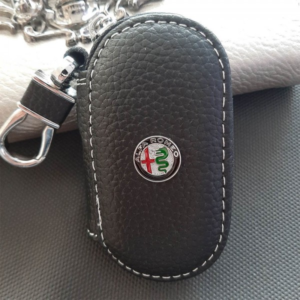 Калъф Алфа Ромео черен