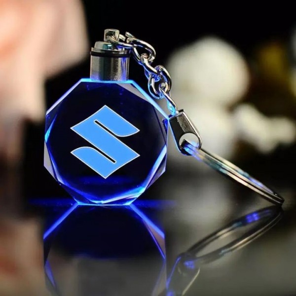 Кристален ключодържател Suzuki